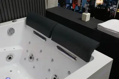 Wirujące dysze Wanna z hydromasażem EB-100 prostokątna 180cmx120cmx66cm Wodospad LED x 2+Ambiente z podgrzewaczem+pilot